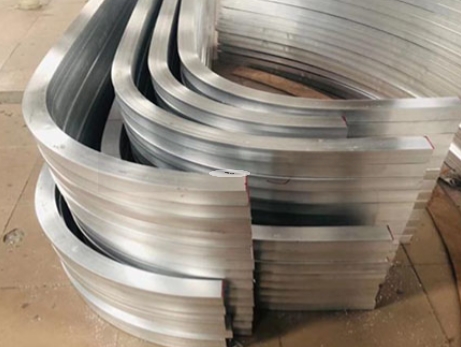 通辽铝型材拉弯加工：精湛技艺助力发展